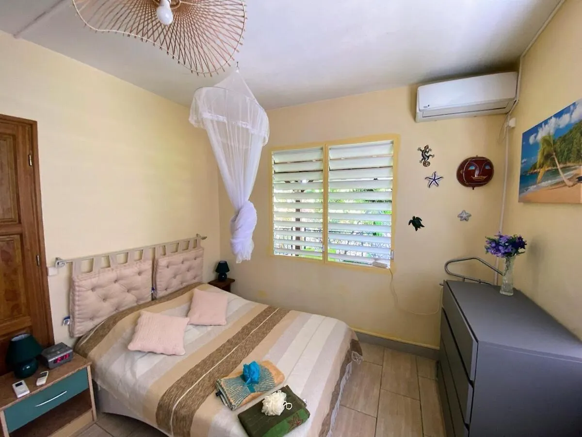 Tatil Evi Maison Simon Lamentin Jardin Tropical